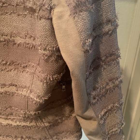 BCBG Max Azria Blazer - Picture 5 of 7